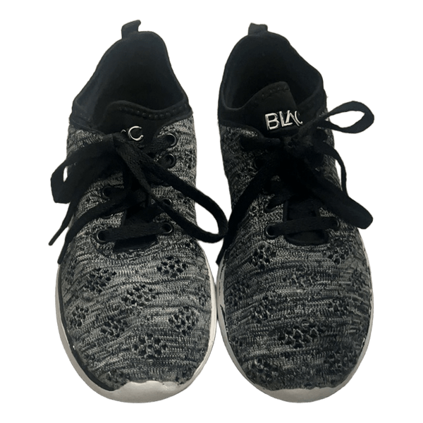 Grey patterned low sneakers
