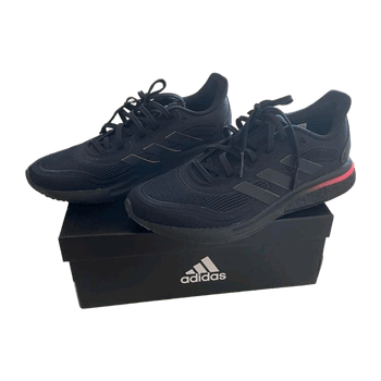 Adidas sports shoes