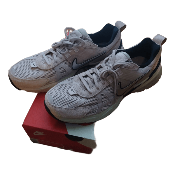 Nike V2K Run