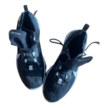 Nike renew lenkkarit koko 40. Pohjalliset 25cm