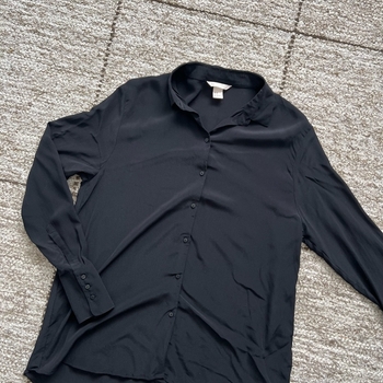 H&M musta silkkipaita M