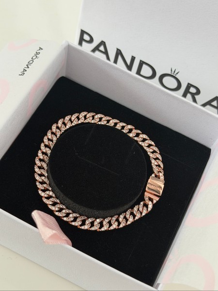 Pandora Rose Gold bracelet 18 cm