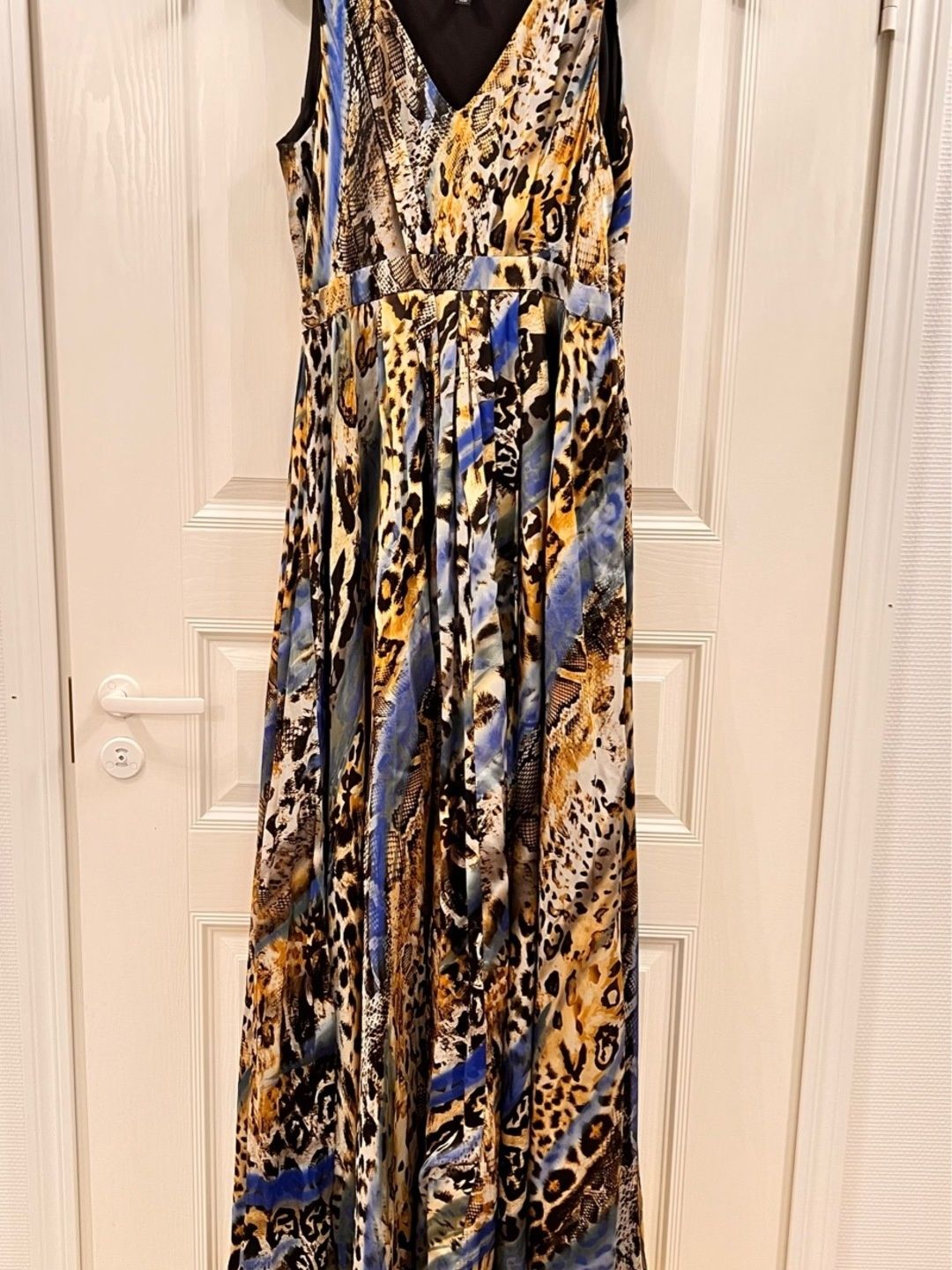 Mango dress