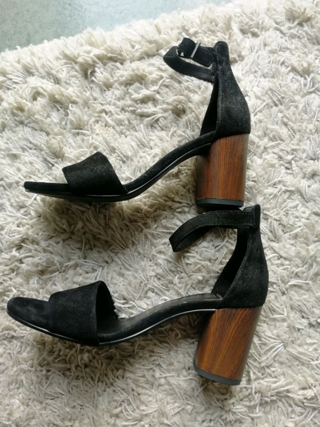 Vagabond heels