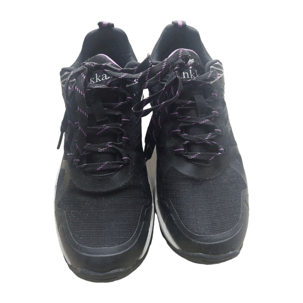 Ahkka sports shoes