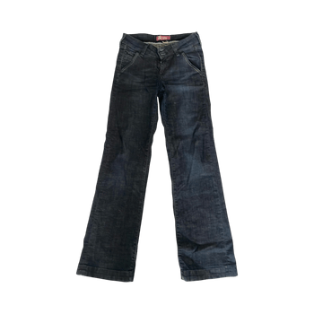 Tummansiniset vintage farkut