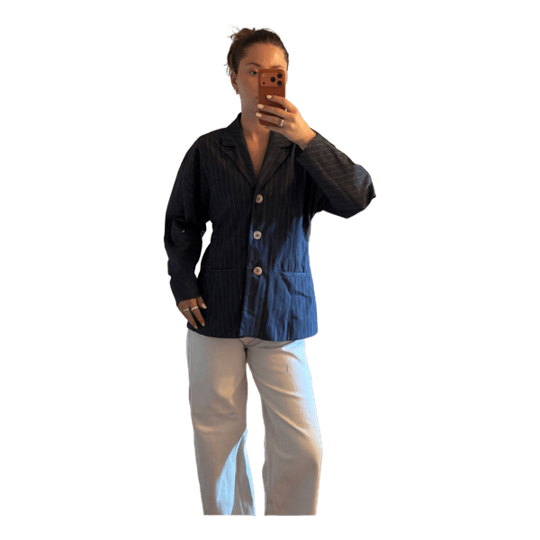 Mørkeblå stribet blazer