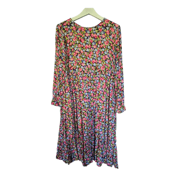 Kukkakuvioinen Pieces mekko