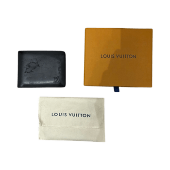 Louis Vuitton Epi wallet