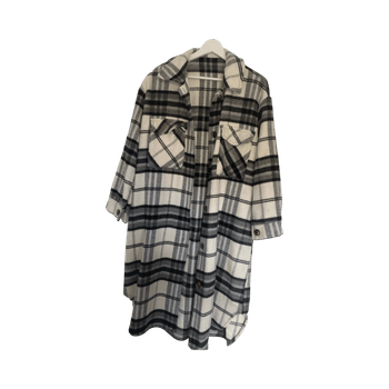 Ruudullinen pitkähkö shaketakki