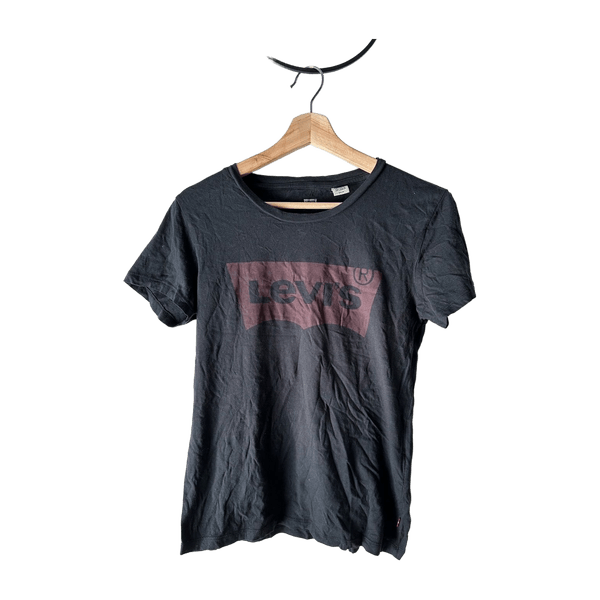 Levi’s top