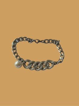 Silver Tone Chunky Curb Chain Bracelet with Pearl Charm - 18cm