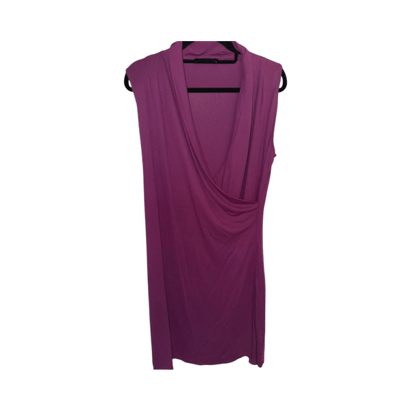 Violetti mekko