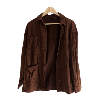 Brown buttoned jacket