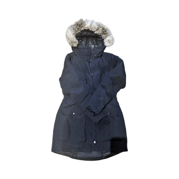 Mustat talvitakit, karvakaulus