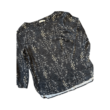 musta kuvioitu paita 38