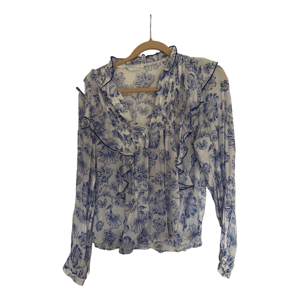 Blå og hvid blomstret bluse
