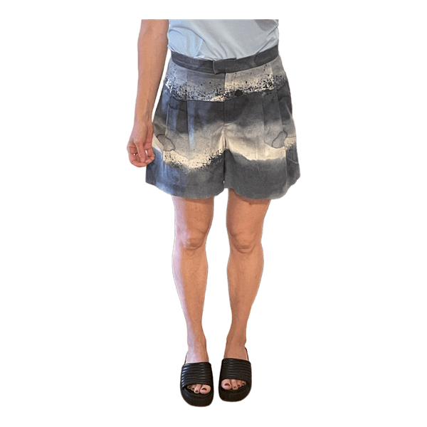 Blue patterned pleated shorts