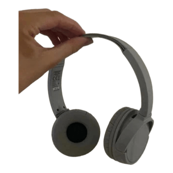 Harmaat Sony kuulokkeet