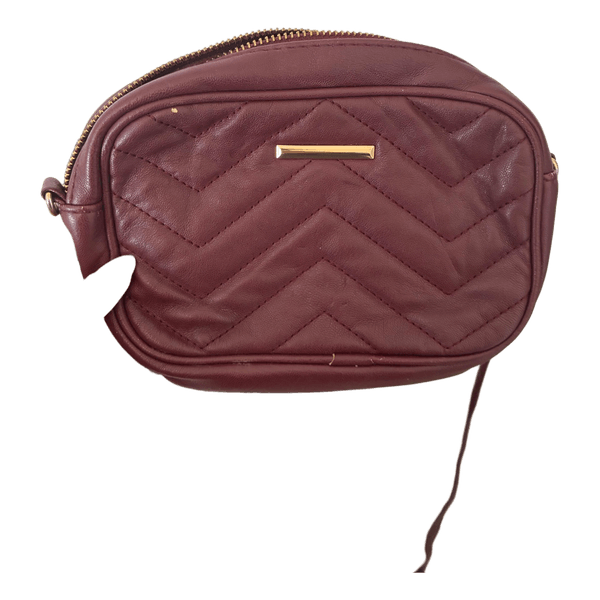 Burgundy faux leather bag