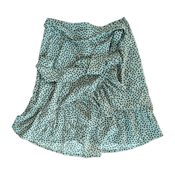 Only skirt