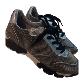 Bullboxer sneakers