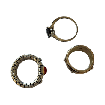 Set of three silver color rings