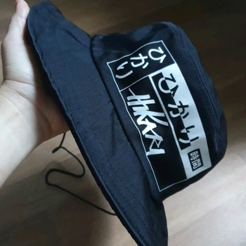 Hikari headwear