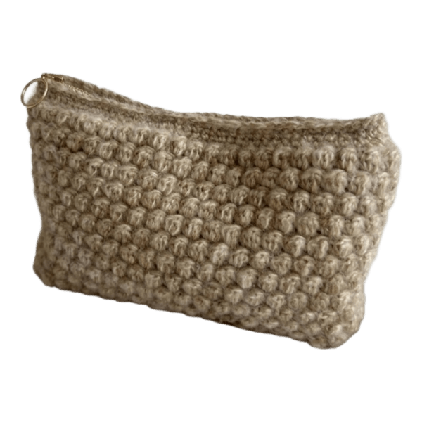 Beige hæklede clutch