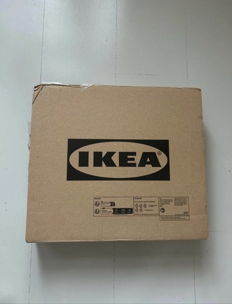 IKEA Eket Seinähylly Harmaa / Koko 35x25x35 cm