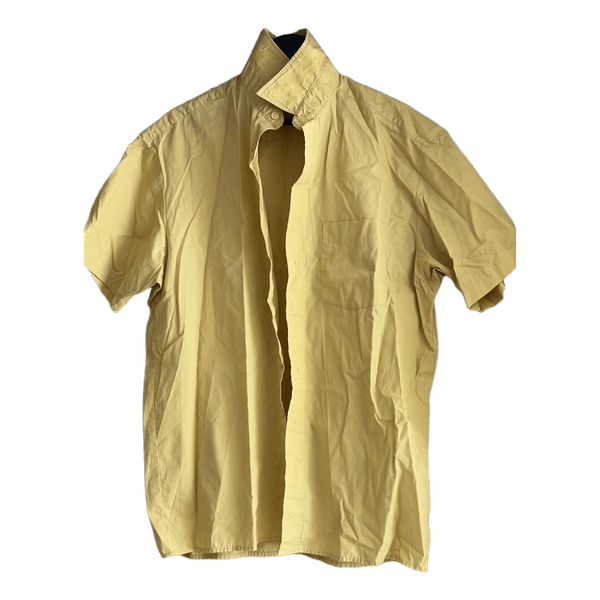 Yellow short sleeve shirt