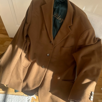 Camel blazer