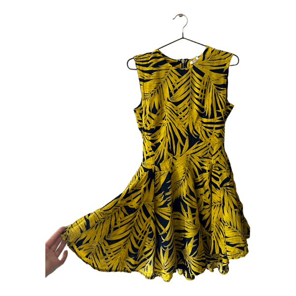 Yellow leaf print dress