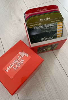 Punainen eläinkorttipakka