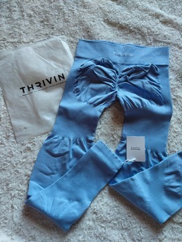 Thrivin Push-up leggingsit