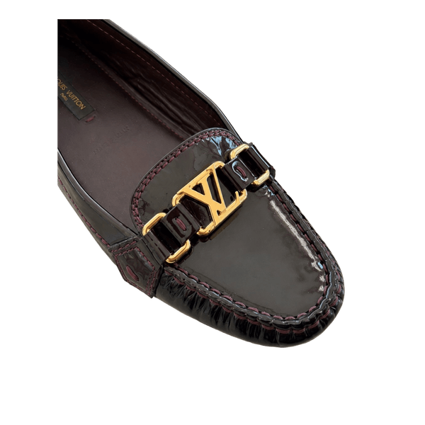 Louis Vuitton burgundyt nahkaloaferit Koko 37,5