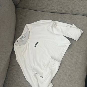 Gymshark pusero