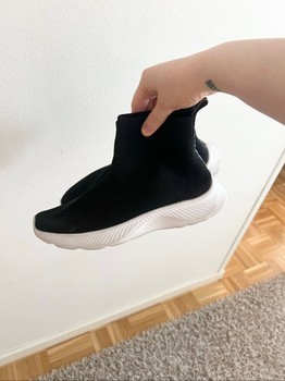 Balenciaga-tyyliset tennarit