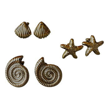 Set of sea-themed earrings