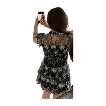 Monique Lhuillier mekko