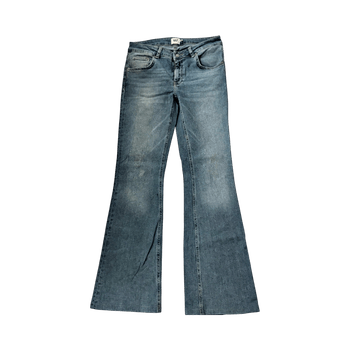 Lager 157 farkut leveillä lahkeilla