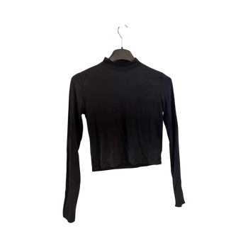 Musta pitkähihaiset paita