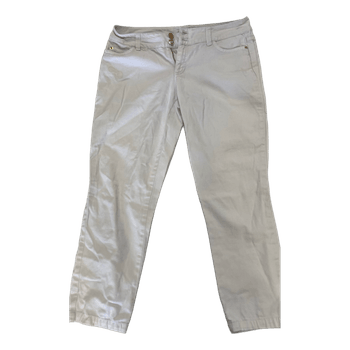 White cotton capris