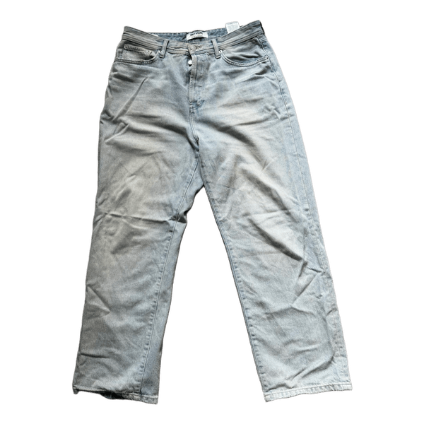 Light baggy jeans
