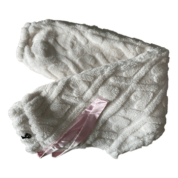 White fluffy lounge pants