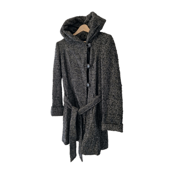 Sara kelly, ellos coat