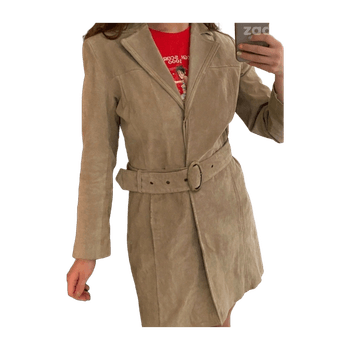 B.young coat