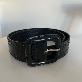 Black patent belt with heart cutouts