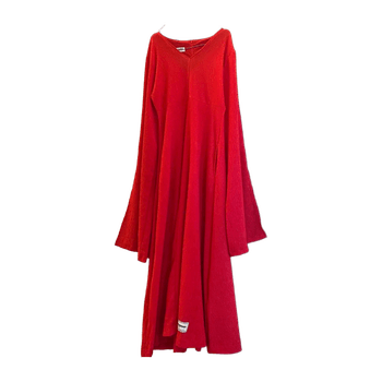 The giving movement dress