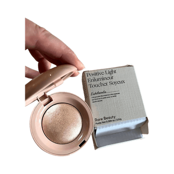 Rare Beauty highlighter
